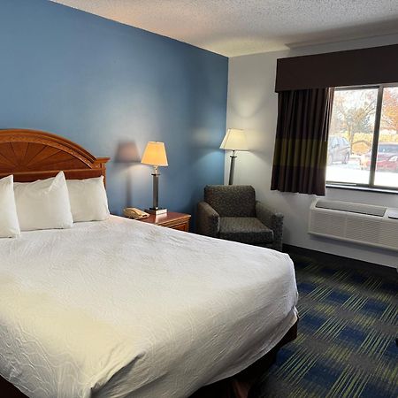 South Ridge Inn North Ridgeville Εξωτερικό φωτογραφία